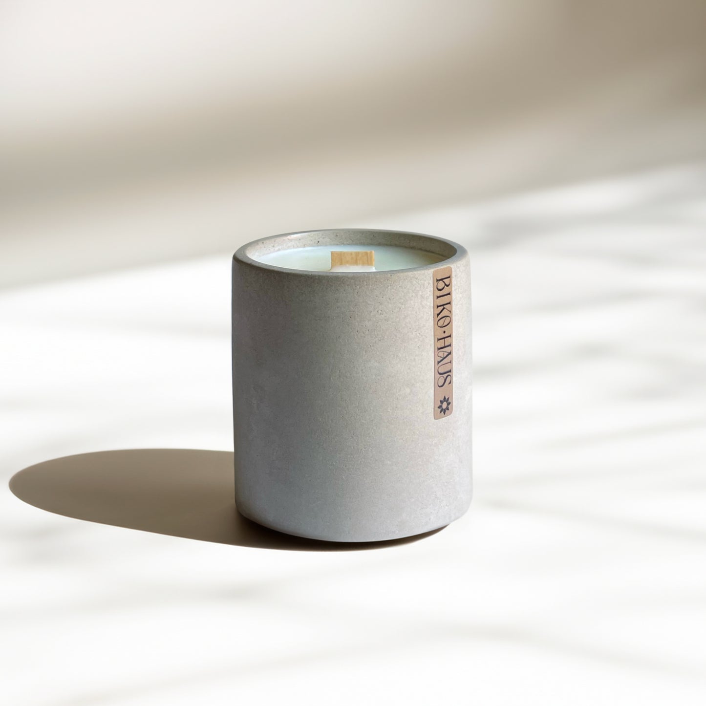 Earl Grey Milk Tea // Small Grey Stone Konkreto Kandela