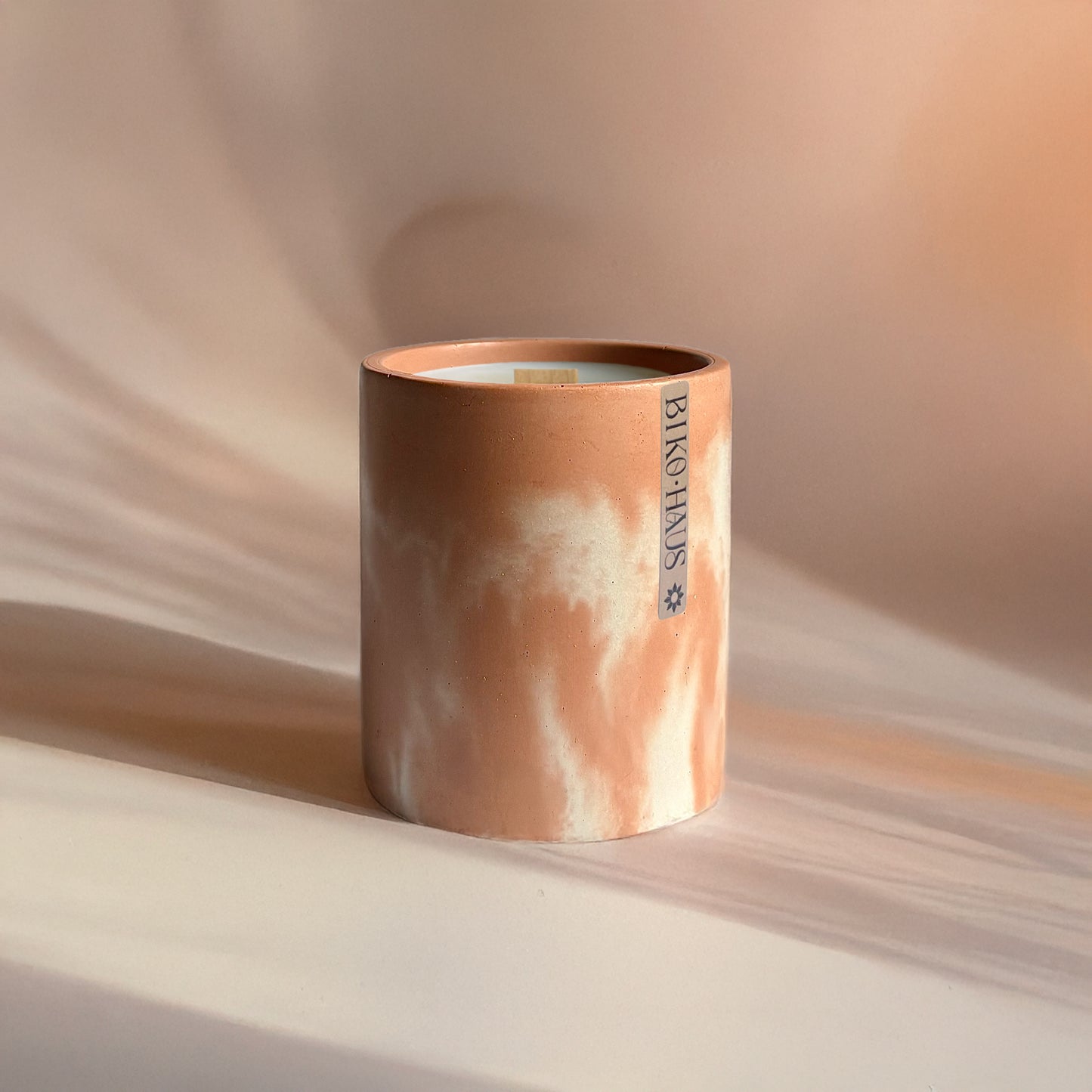 Thai Tea // Kloud Konkreto Kandela