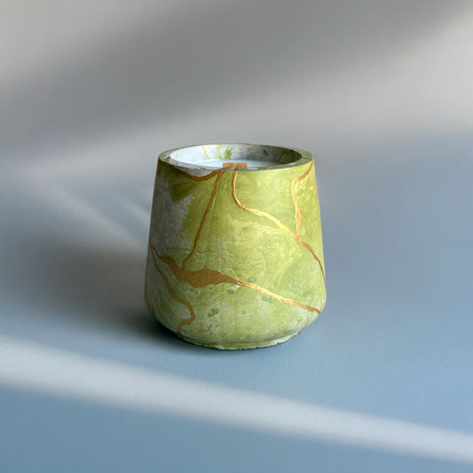 Oolong Jasmine Tea // Ginto Konkreto Kandela