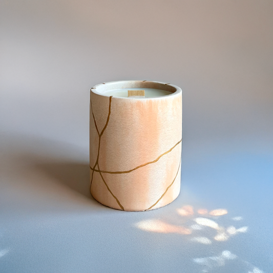 Peach Petal Tea // Ginto Konkreto Kandela