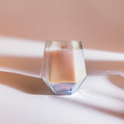 Strawberry Matcha // Iridescent Emboss Diamond Wine Glass